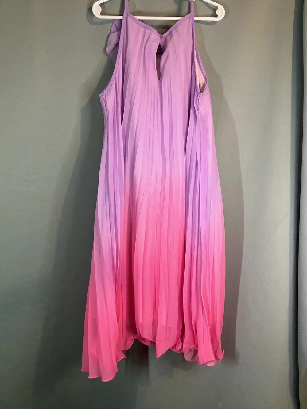 Zunie Purple to Pink Ombre Pleated Party Dress with Shoulder Bow